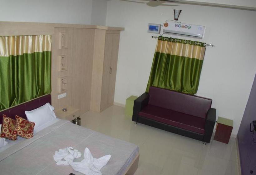 호텔 Ornate Resort