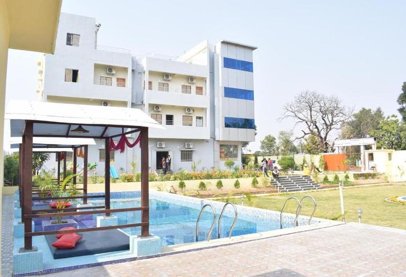 호텔 Ornate Resort