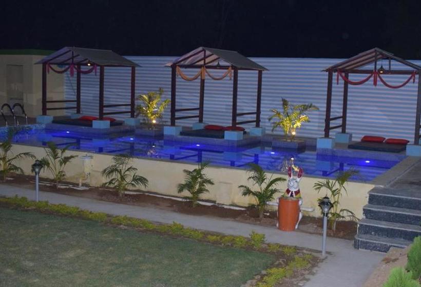 호텔 Ornate Resort