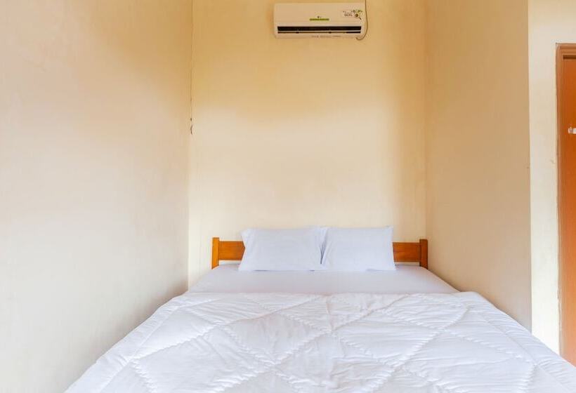 فندق Oyo 2471 Swarna Raya