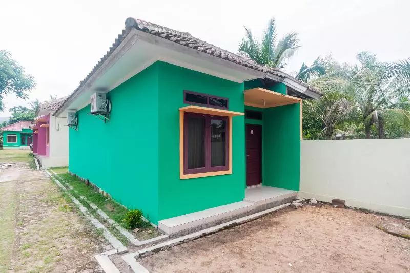 Hotelli Oyo 2471 Swarna Raya