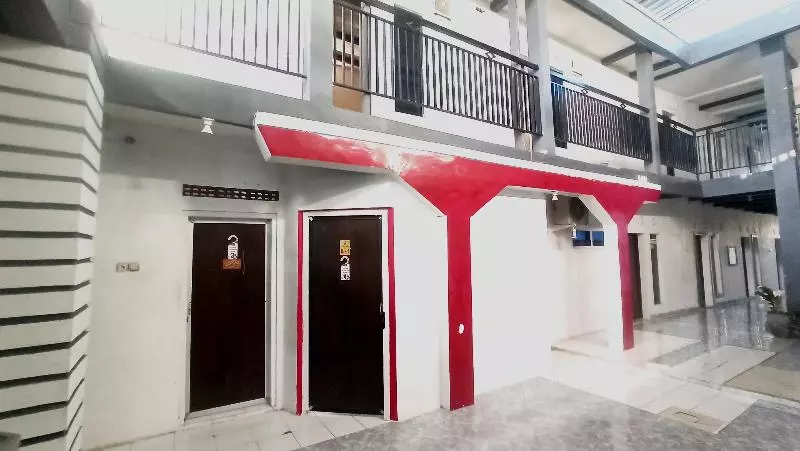 Hotelli Oyo 3012 Coupis Residence