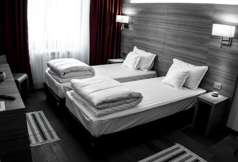 فندق Pensiunea Negoiu