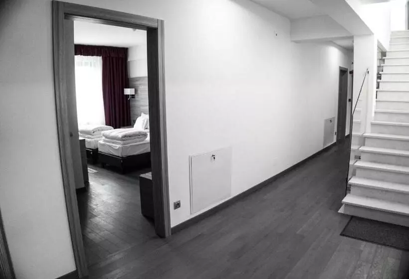 Hotelli Pensiunea Negoiu