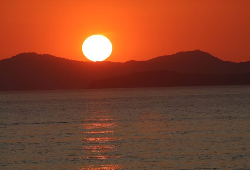 بنسيون Triboo Hostel