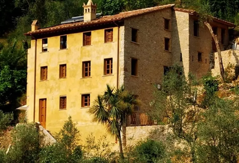 Almora Bed & Breakfast