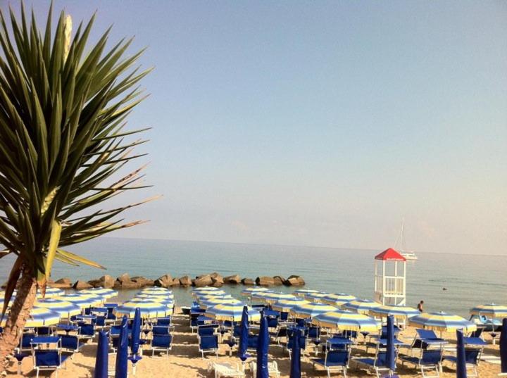 B&b Tonnarella Beach