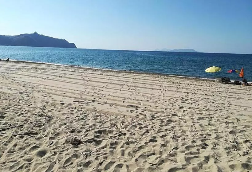 B&b Tonnarella Beach