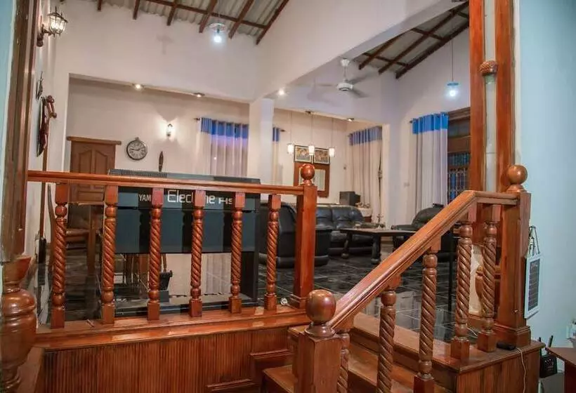 Aamiaismajoitus (B&B) Aqua Nillambe