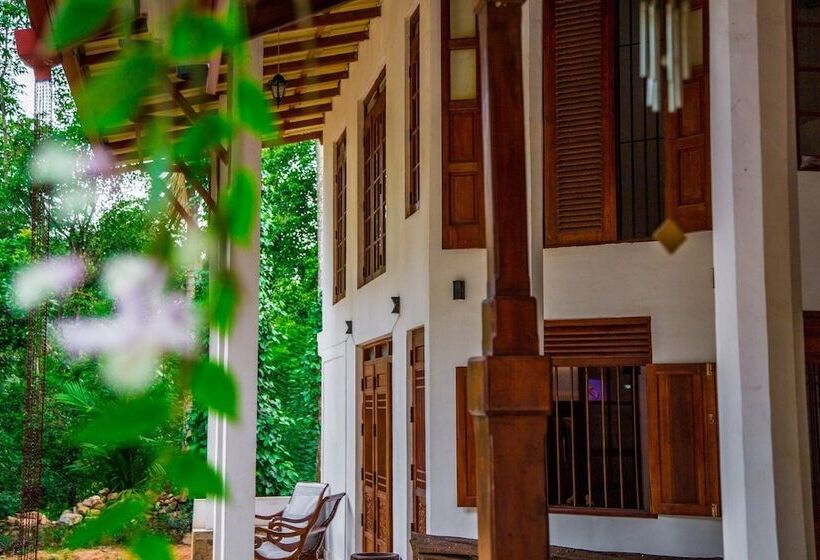 Bed and Breakfast Aqua Nillambe