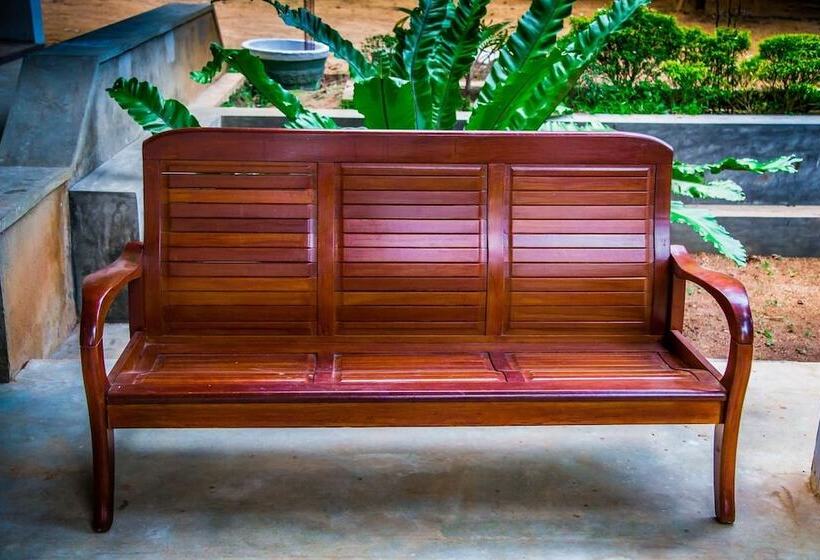 Bed and Breakfast Aqua Nillambe