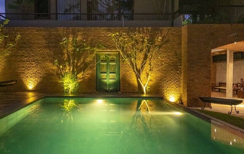 בית מלון כפרי Ayur Ayur Ayurveda Retreat