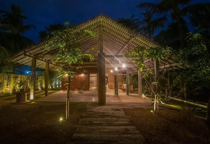 ホテル Ayur Ayur Ayurveda Retreat