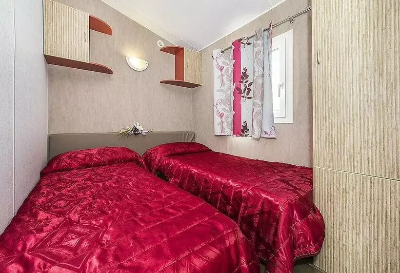 Hotelli Camping Village Tuscia Tirrenica