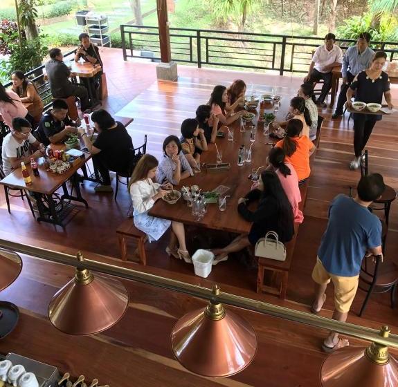 酒店 Chuan Thanapanya Resort