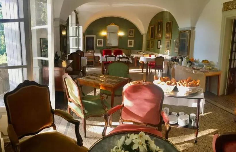 Hotelli Hôtel Château Du Rey