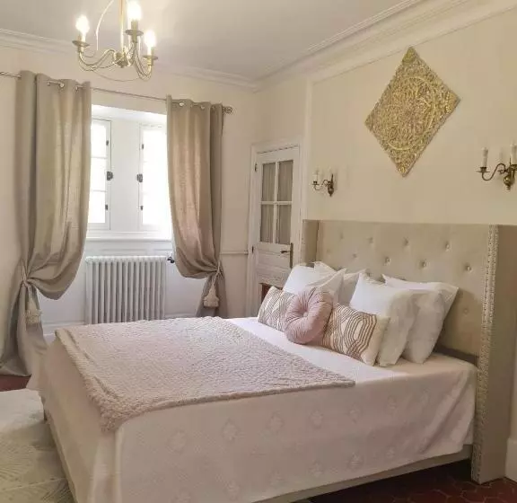 Hotelli Hôtel Château Du Rey