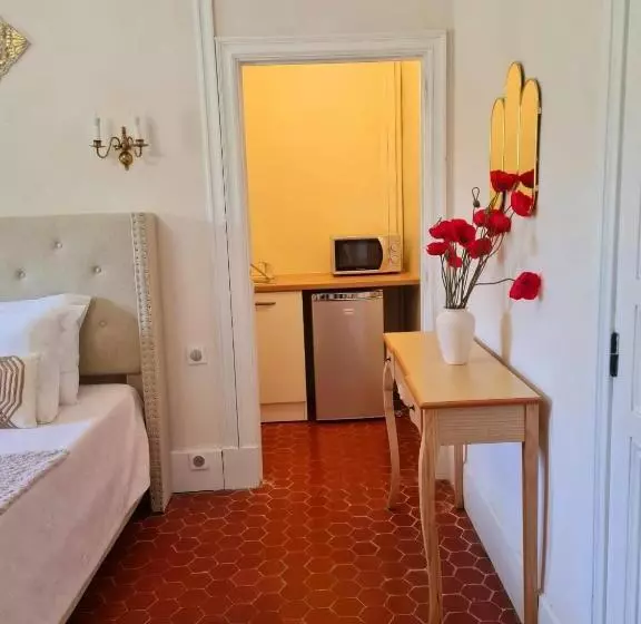 Hotelli Hôtel Château Du Rey