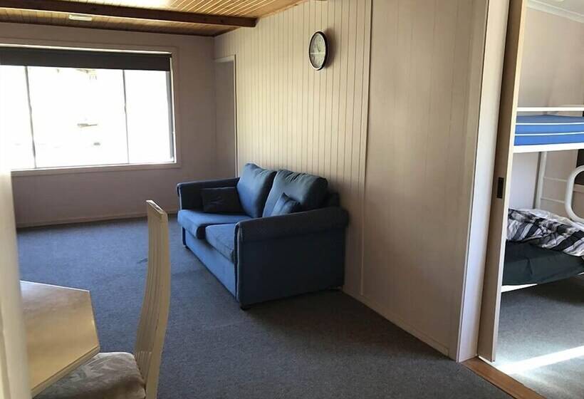 호텔 The Waterwheel Beach Cabins   Caravan Park