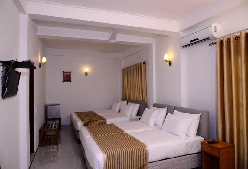 ペンション Avanhala By Royal Mall