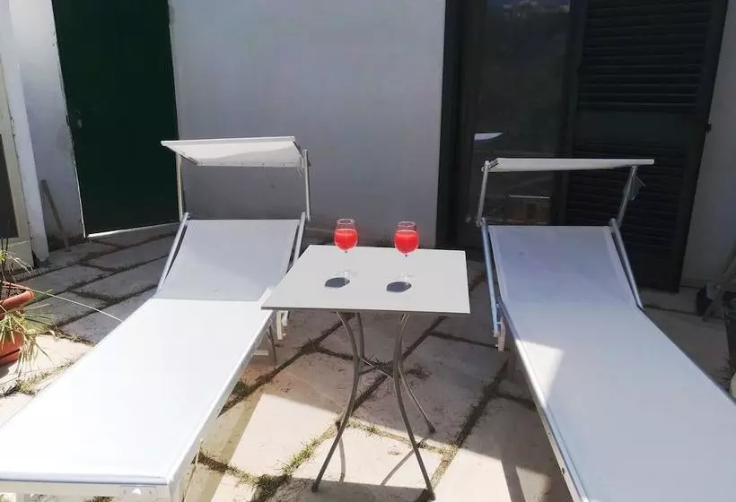 Majatalo Lemons & Sun Apartment