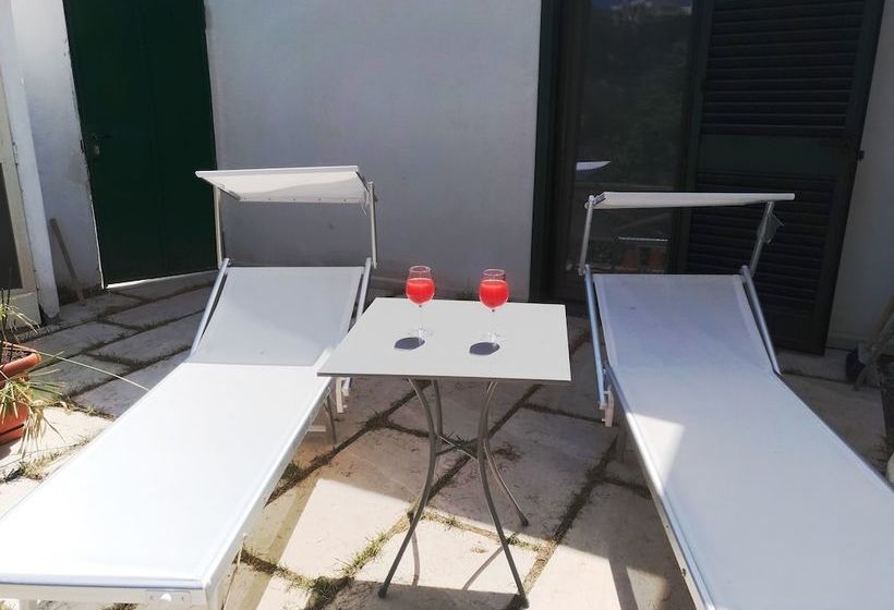 Пансион Lemons & Sun Apartment