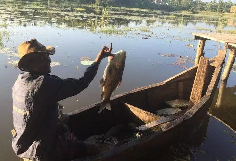 Majatalo Mahawewa Nature Resort And Spa