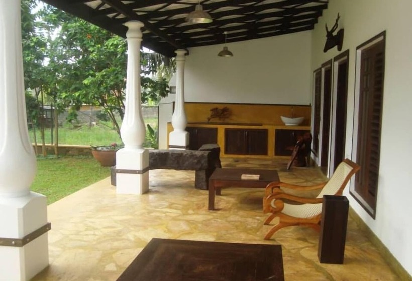 بنسيون Mahawewa Nature Resort And Spa