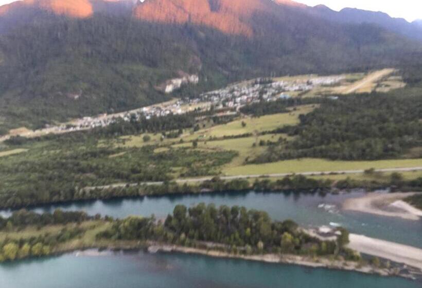 Hostel Hosteria Rayen