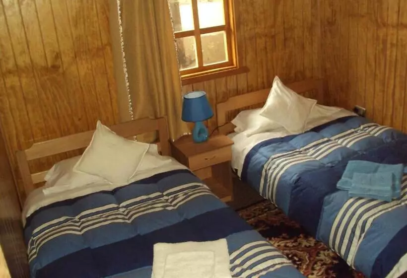 Retkeilymaja Hosteria Rayen