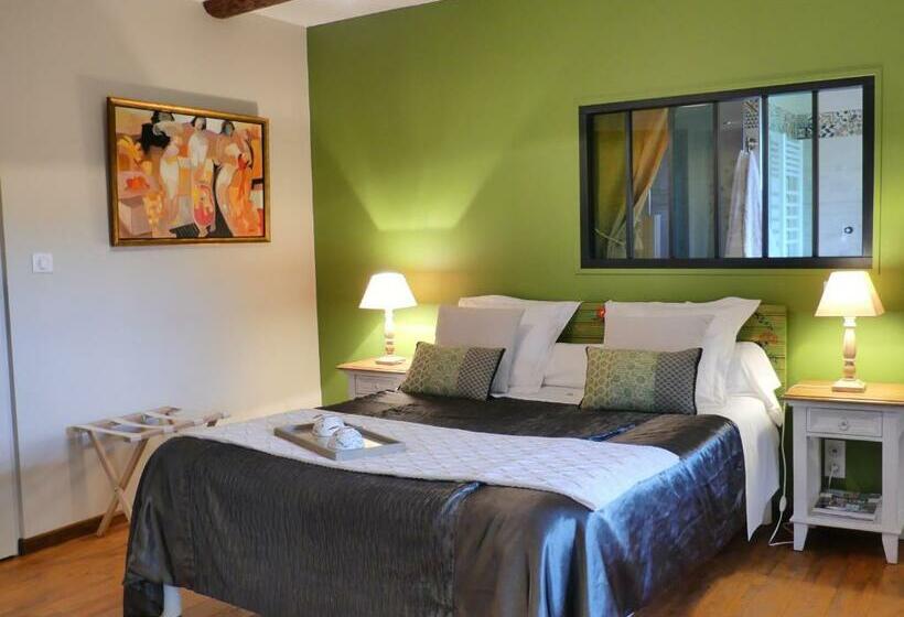 ベッドアンドブレックファースト La Maison De Roussi