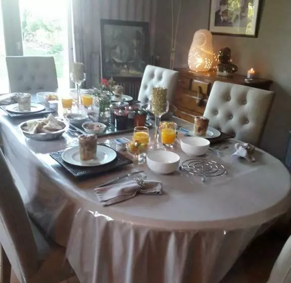 Aamiaismajoitus (B&B) La Maison De Roussi