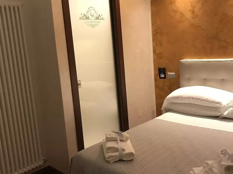 ベッドアンドブレックファースト Luxury Home