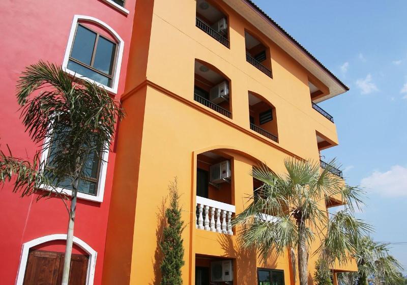 هتل I Home Residence And