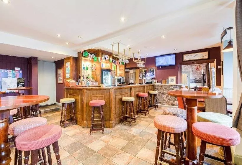 ホテル The Clovenfords