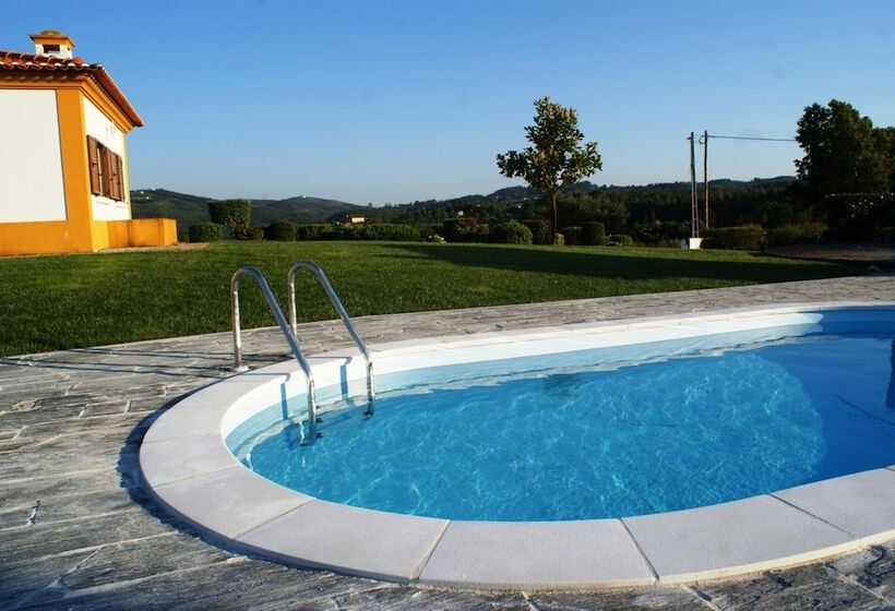 פנסיון Casa Da Eira   Turismo Rural