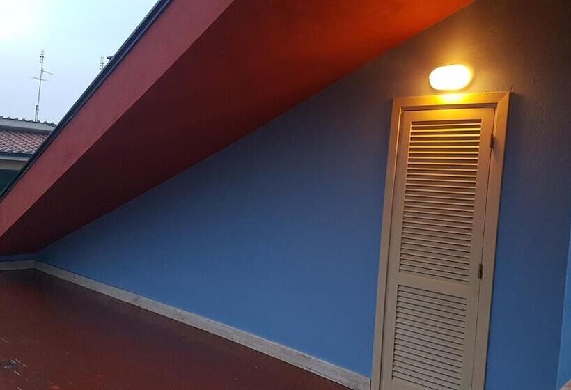 بنسيون La Casa Degli Artisti