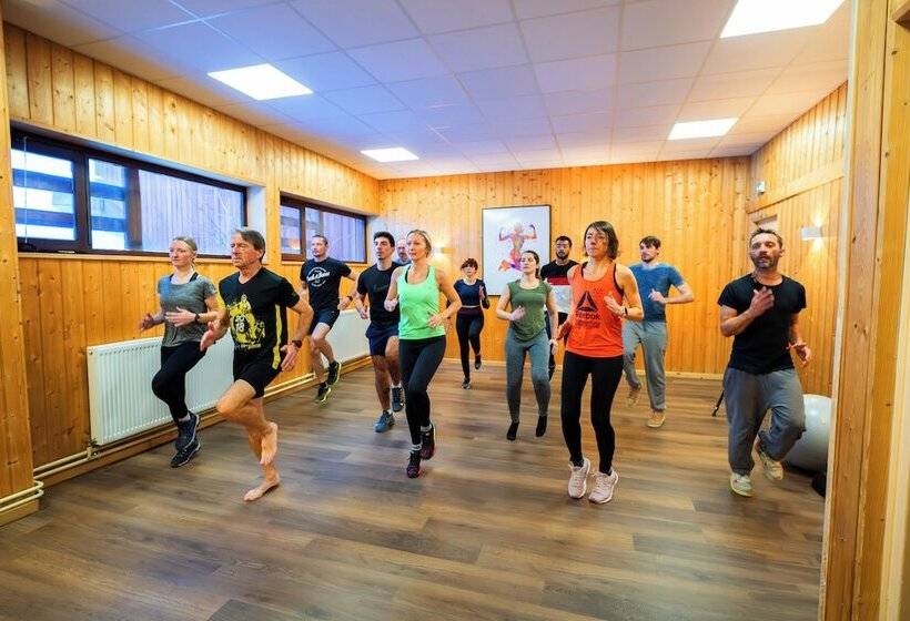 استراحتگاه Azureva Les Karellis