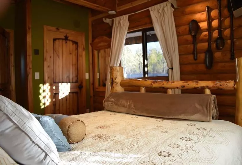 The Aspen Moose Vacation Cabin