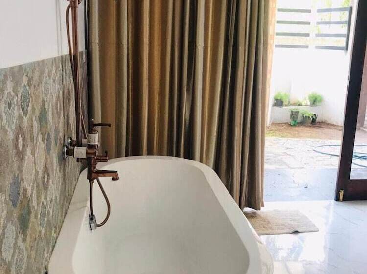 فندق Villa Fiorita