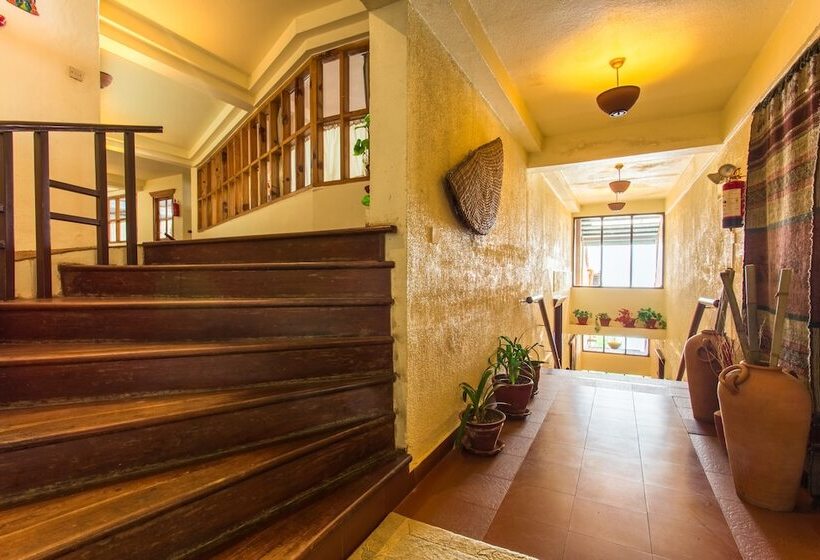 Club Himalaya, By Ace Hotels