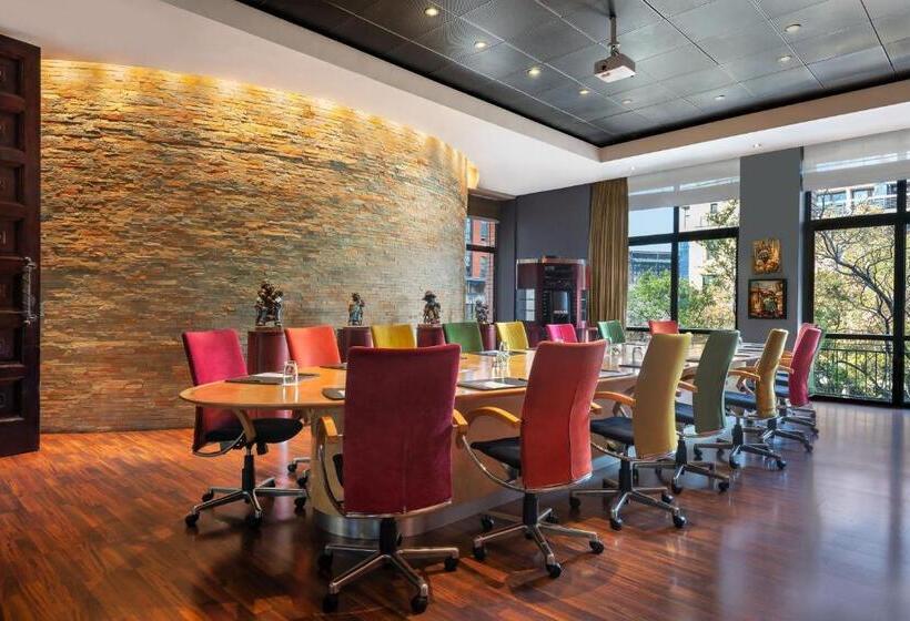 ホテル African Pride Melrose Arch, Autograph Collection