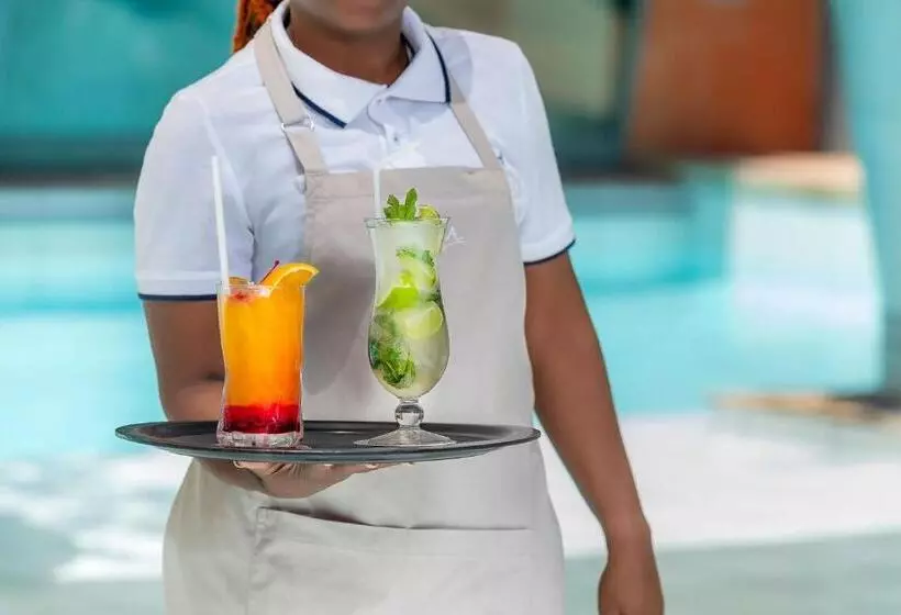 Отель African Pride Melrose Arch, Autograph Collection