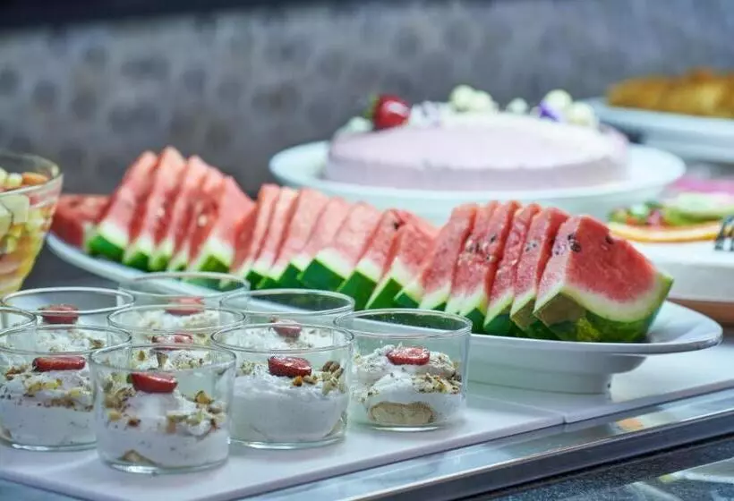 Отель Atlantica Sea Breeze, Adults Only