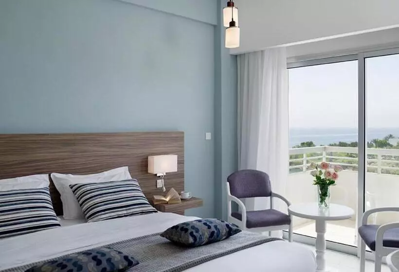 Отель Atlantica Sea Breeze, Adults Only