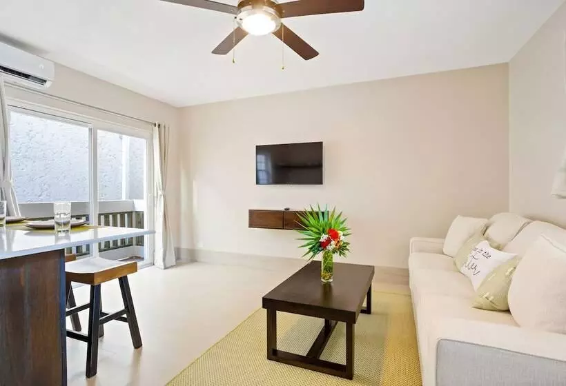 ホテル Bananas On The Beach