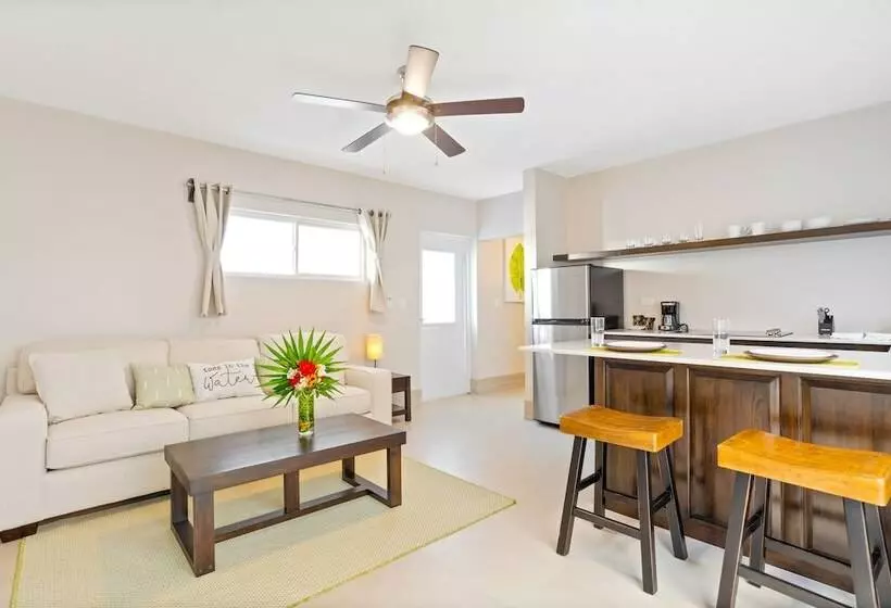 ホテル Bananas On The Beach