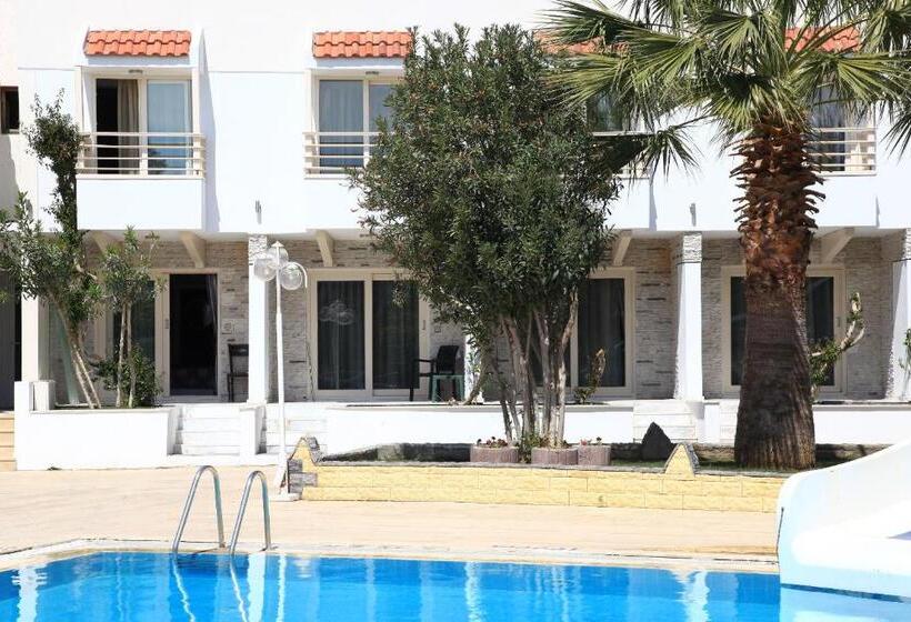 Delfi Hotel Spa & Wellness Center