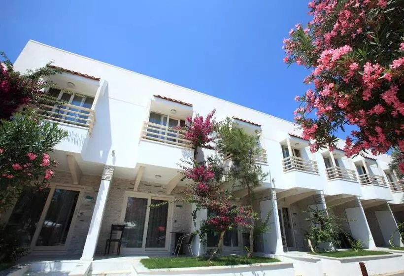 Delfi Hotel Spa & Wellness Center