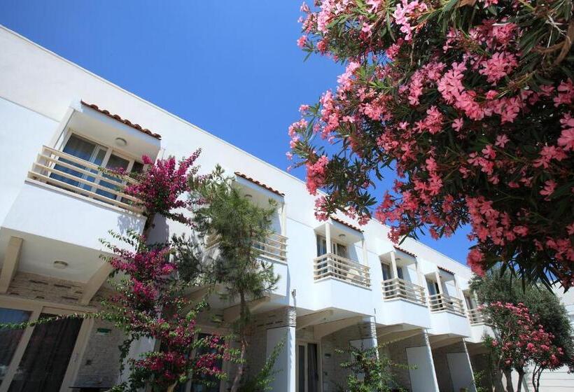 Delfi Hotel Spa & Wellness Center